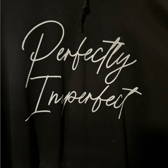 3XL Hoodie - Picture 3 of 4